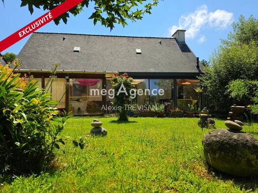 Maison de plain-pied à vendre 210 000 € 5 pièces 4 chambres 131 m² 891 m² de terrain Tréguier 22220