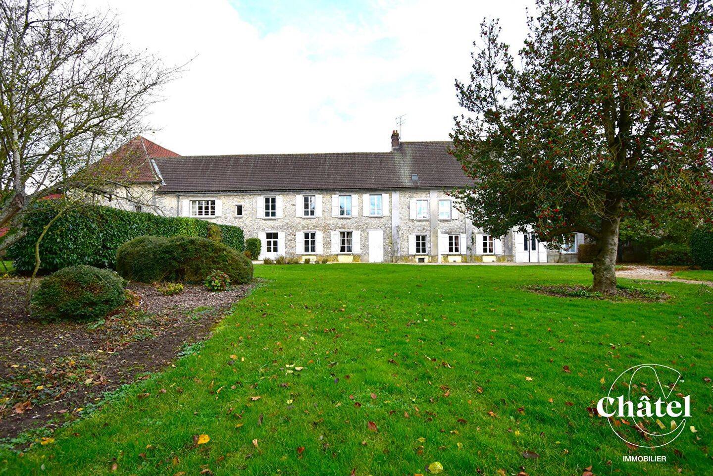 Maison à vendre, 309m², NANTEUIL LE HAUDOUIN
