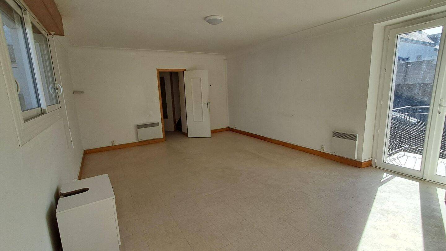 Maison à vendre, 188m², LA TURBALLE