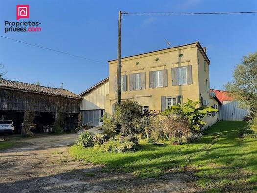 Maison à vendre 130 000 € 9 pièces 4 chambres 210 m² 5 900 m² de terrain Sénestis 47430
