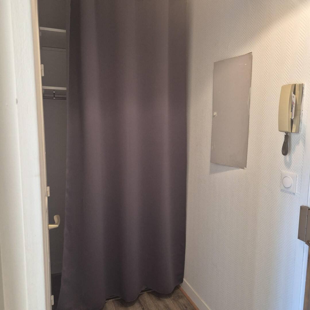 Maison à louer, 26m², SAINT MAUR DES FOSSES