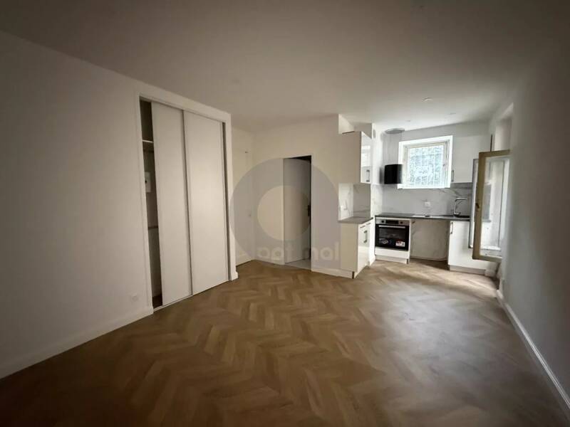 Maison à louer, 17m², MENTON