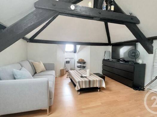 Appartement à vendre 70 000 € 1 pièce 21 m² 3ème étage Fleury-Mérogis 91700