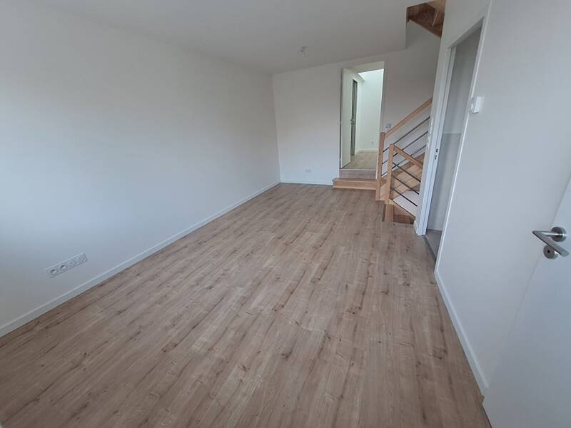 Maison à louer, 81m², SOUCIEU EN JARREST