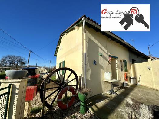 Maison à vendre 99 000 € 5 pièces 2 chambres 88 m² 500 m² de terrain Saint Aulaye Puymangou 24410
