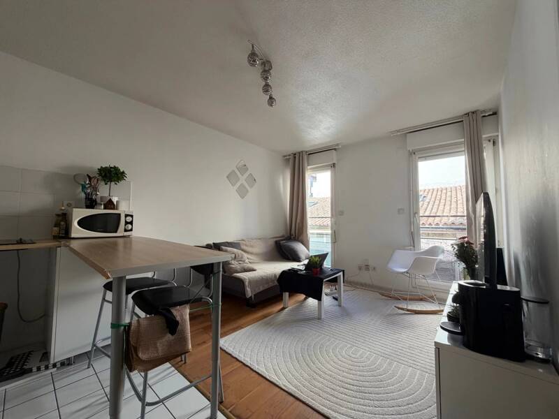 Maison à louer, 29m², MARSEILLE 3E