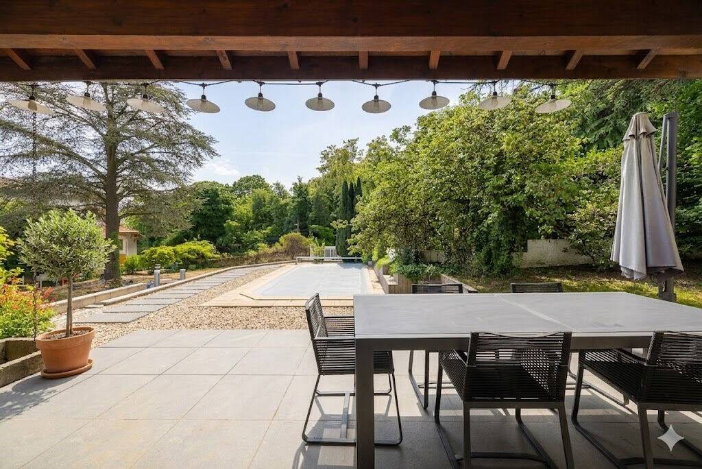 Maison à vendre, 230m², VENISSIEUX