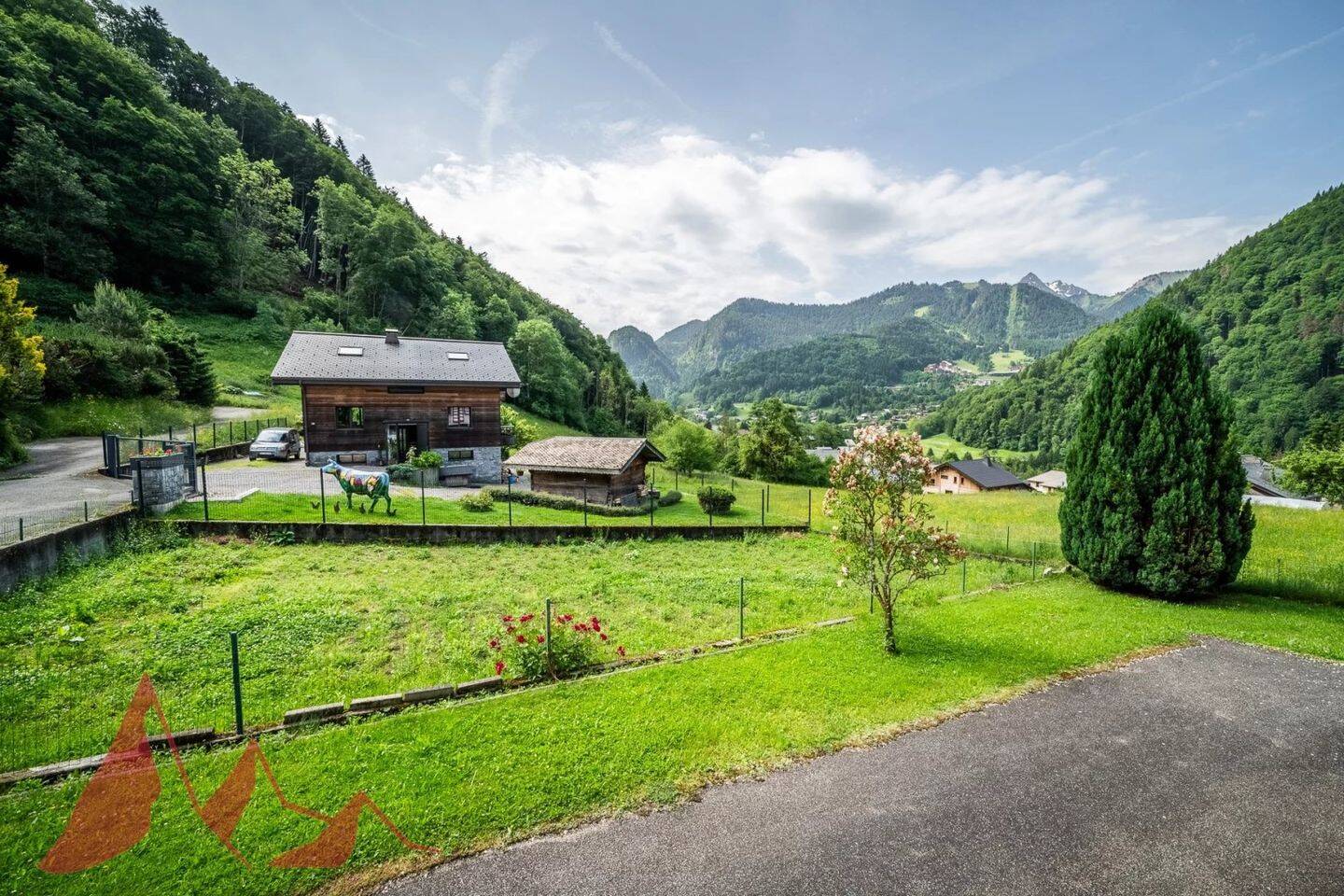Maison à vendre, 300m², SAINT JEAN D'AULPS