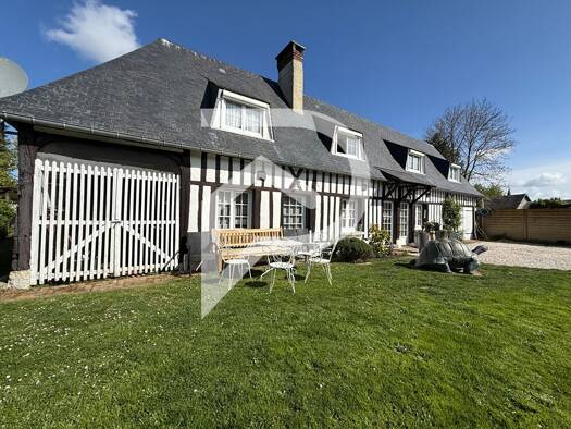 Maison à vendre 325 500 € 6 pièces 3 chambres 160 m² 1 131 m² de terrain Bernienville 27180