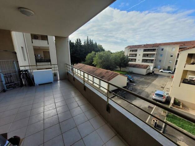 Appartement à vendre 155 000 € 3 pièces 2 chambres 66,2 m² Étage 2/3 Synagogue-Bonaventure Avignon 84000