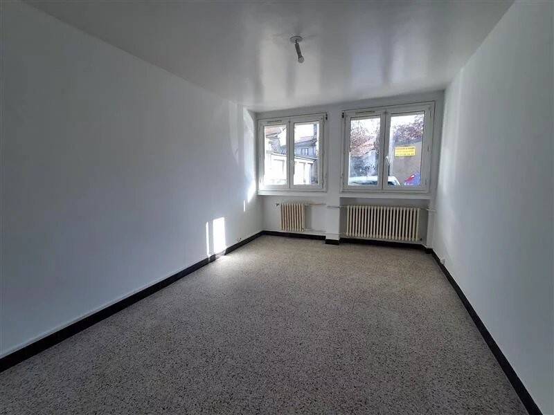 Maison à louer, 67m², SAINT ETIENNE