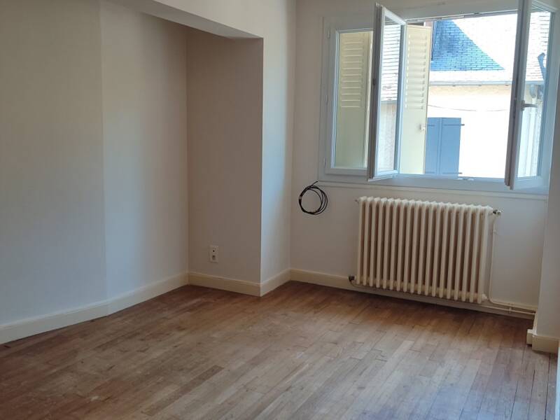 Maison à louer, 43m², OBJAT