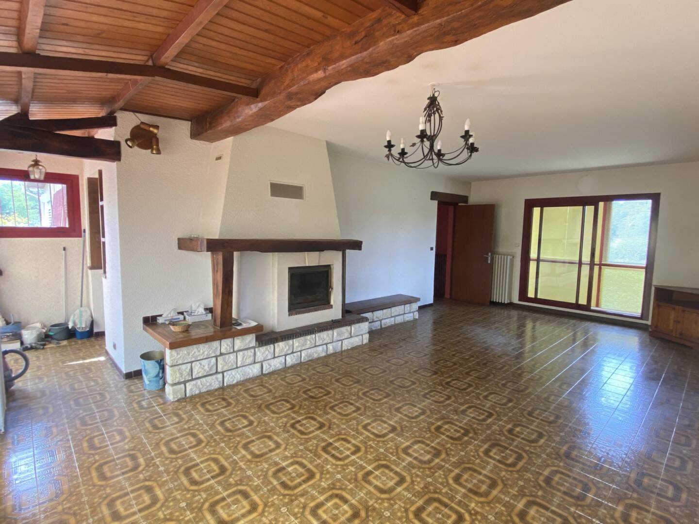 Maison à vendre, 130m², SAINT YZAN DE SOUDIAC