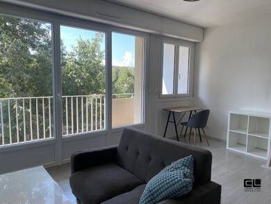 Appartement à louer 765 € 1 pièce 1 chambre 27 m² 3ème étage Gerland Lyon 7ème 69007