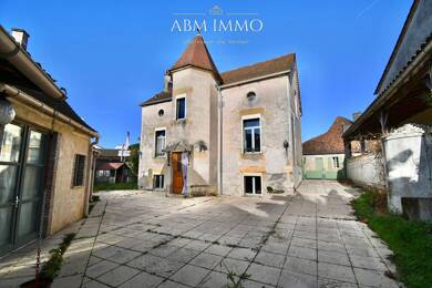 Maison à vendre 169 500 € 5 pièces 3 chambres 170 m² 303 m² de terrain Le Fleix 24130