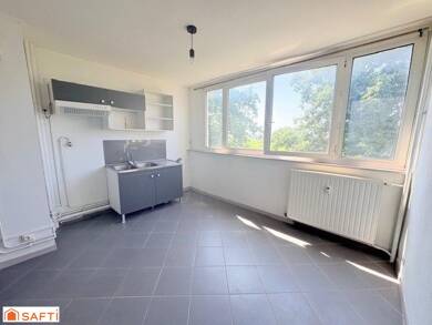Appartement à vendre 40 000 € 2 pièces 1 chambre 18 m² 2ème étage La Sentinelle 59174