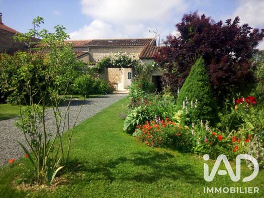 Maison à vendre 235 000 € 6 pièces 3 chambres 237 m² 1 859 m² de terrain Haimps 17160