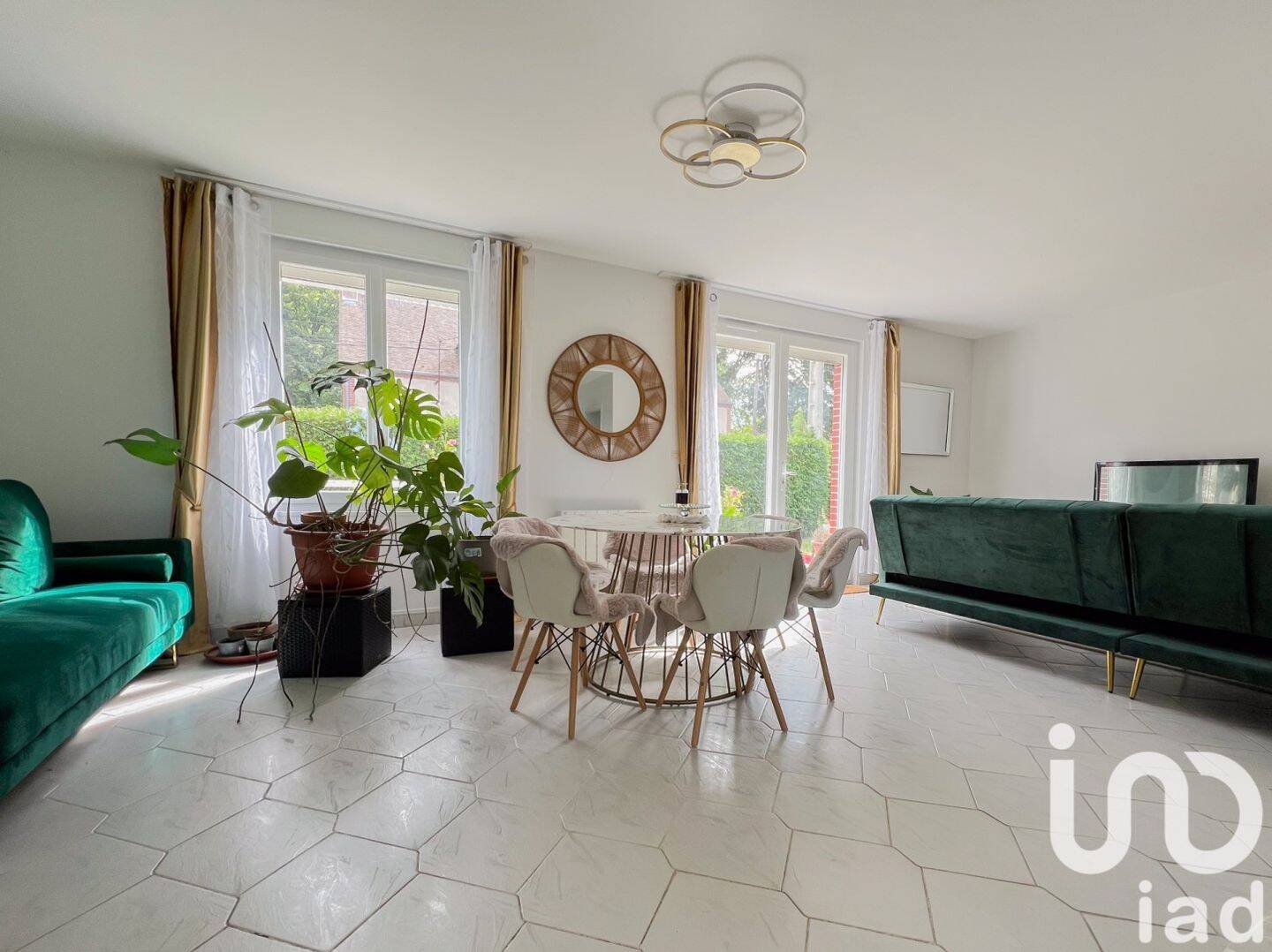 Maison à vendre, 108m², VARENNES CHANGY