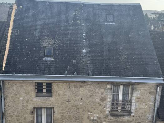 Maison de ville à vendre 75 000 € 5 pièces 4 chambres 200 m² 50 m² de terrain Gourdon 46300