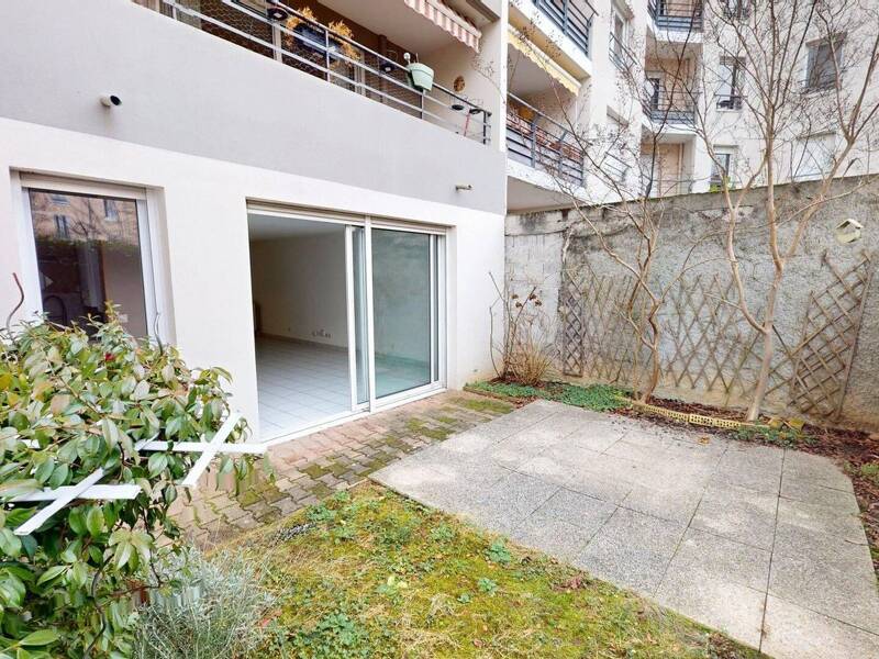 Maison à louer, 68m², LYON 8E