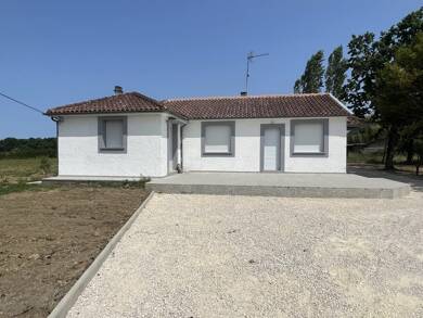 Maison à vendre 236 260 € 5 pièces 4 chambres 110 m² 1 500 m² de terrain La Ville-Dieu-du-Temple 82290