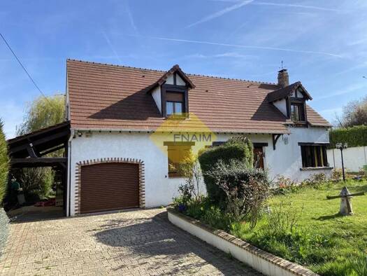Maison à vendre 485 000 € 8 pièces 5 chambres 160 m² 854 m² de terrain Saulx-les-Chartreux 91160
