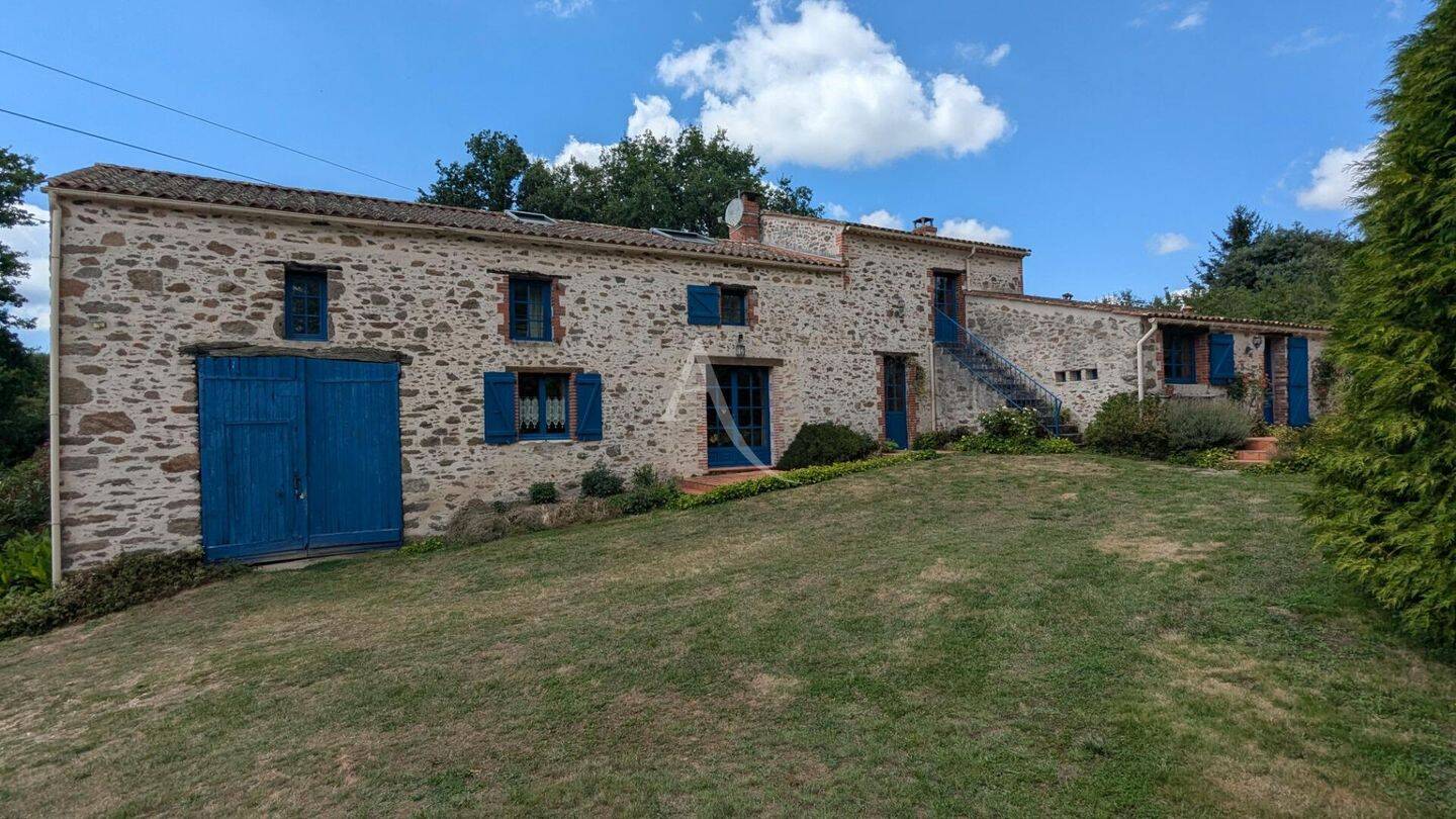 Maison à vendre, 181m², LA ROCHE SUR YON