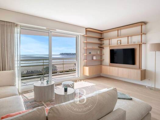 Appartement à vendre 1 790 000 € 4 pièces 3 chambres 93,4 m² Étage 2/4 Centre-Benoît La Baule-Escoublac 44500