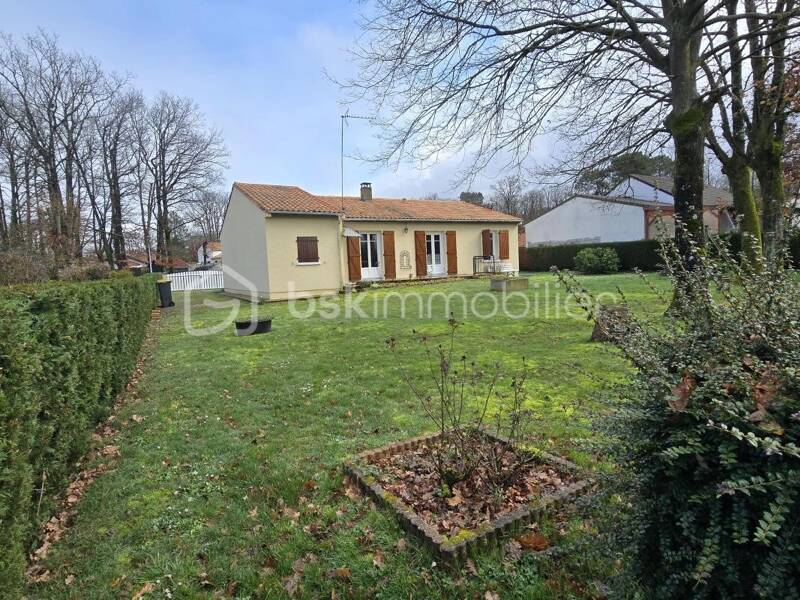 Maison à vendre, 81m², CELLE LEVESCAULT