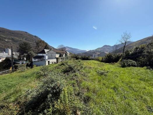 Terrain constructible à vendre 110 000 € 3 593 m² de terrain Centre-Soum Lourdes 65100