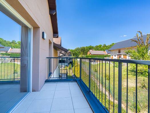 Appartement à vendre 242 000 € 2 pièces 1 chambre 40,17 m² Étage 2/2 La Balme-de-Sillingy 74330