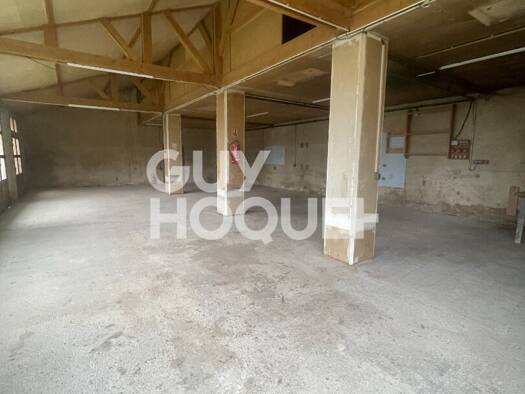 Entrepôt à louer 1 200 € 200 m² d'espace de stockage Aÿ-Champagne 51150