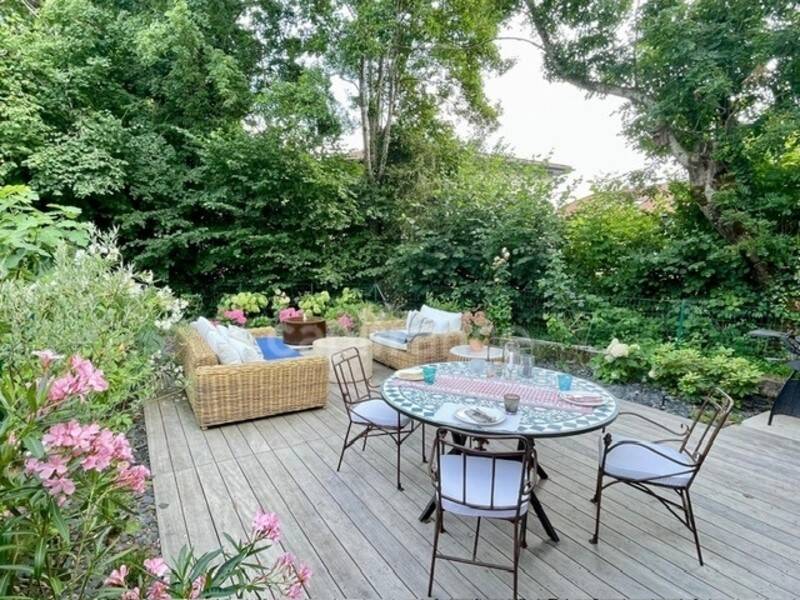 Maison à vendre, 187m², PREVESSIN MOENS