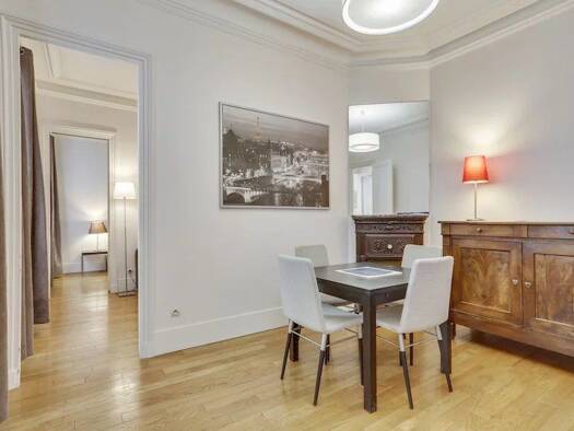 Appartement à vendre 749 000 € 3 pièces 2 chambres 55,03 m² Étage 1/6 Palais Royal Paris 1er arrondissement 75001
