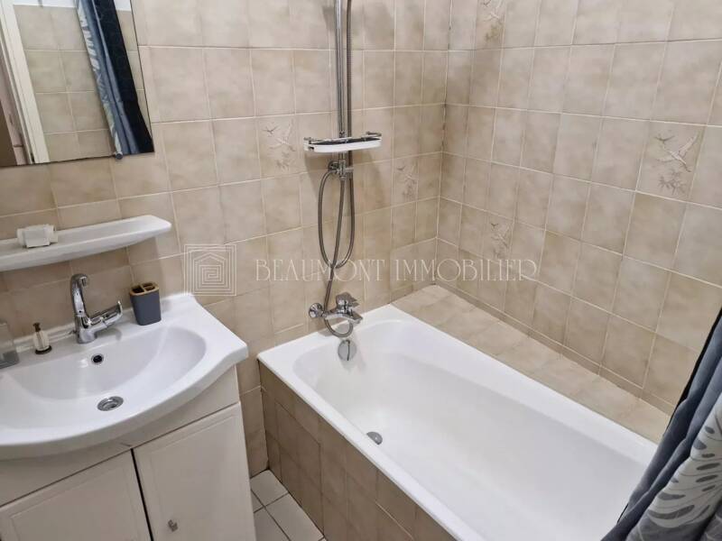 Maison à louer, 0m², NICE