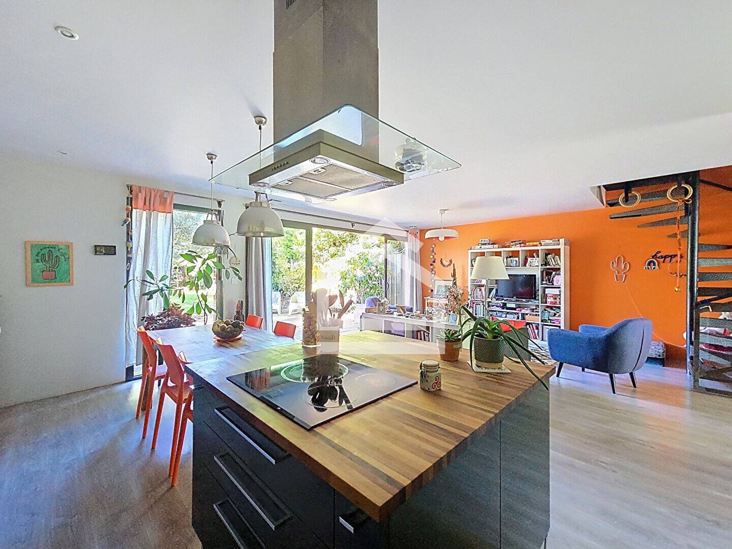 Maison à vendre, 150m², MERIGNAC