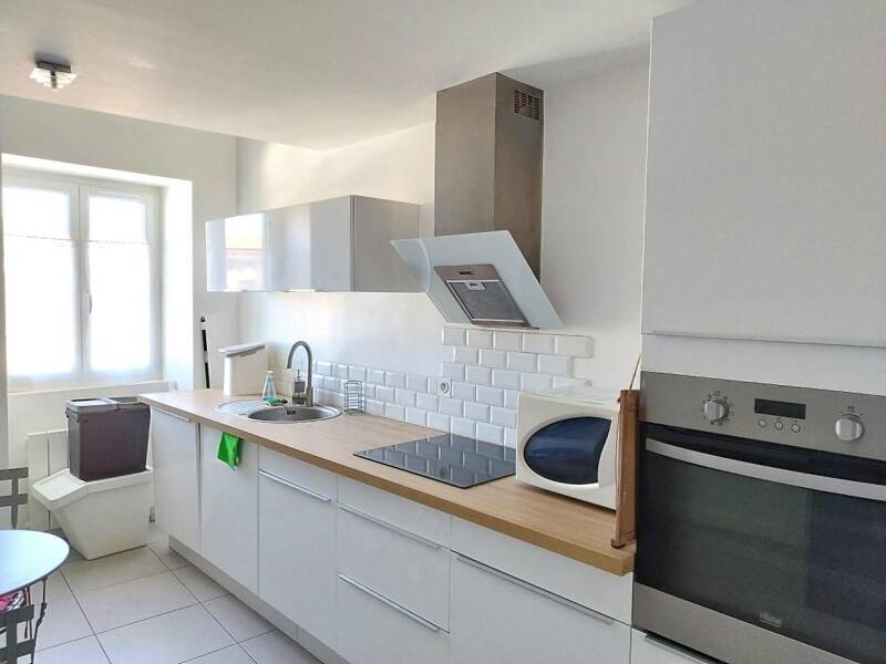 Maison à louer, 40m², SAINT SYMPHORIEN D'OZON