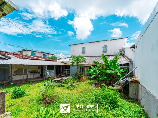 Immeuble à vendre 265 000 € 193 m² Saint-André 97440