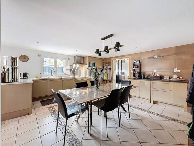 Maison à vendre, 186m², SAINT JEAN DE GONVILLE