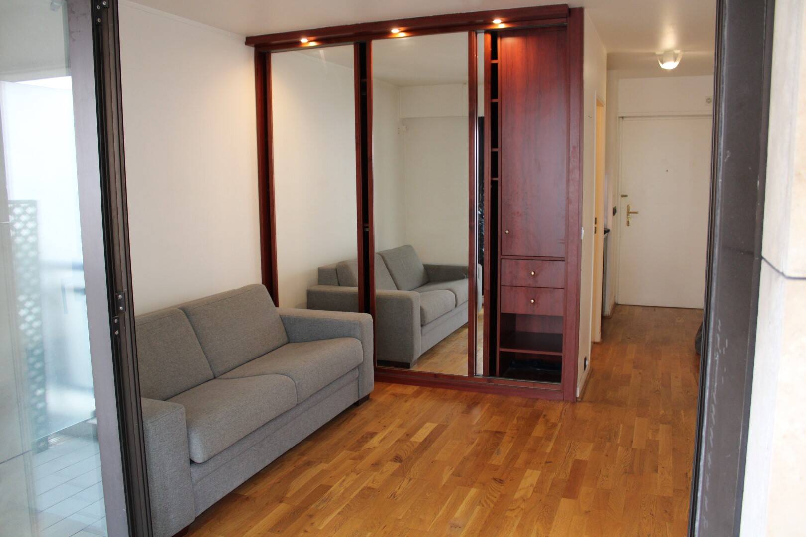 Maison à louer, 21m², LEVALLOIS PERRET
