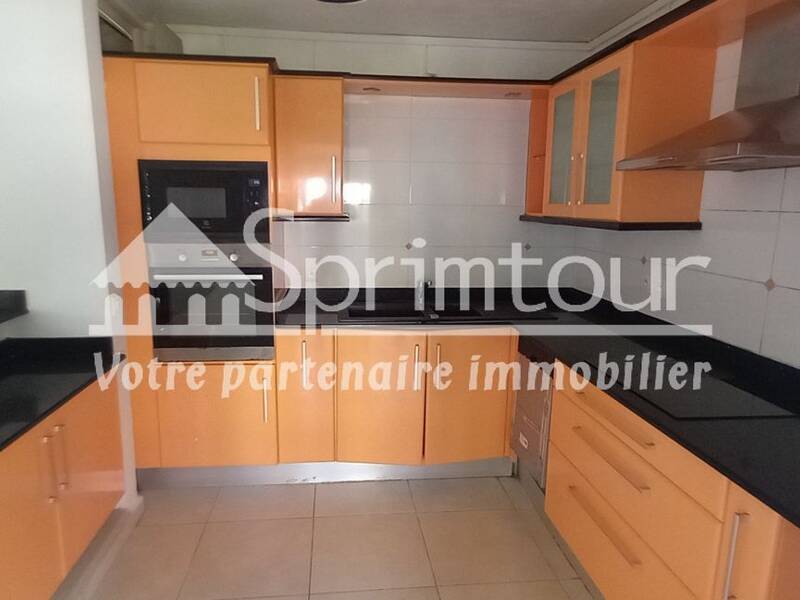 Maison à vendre, 90m², LES ABYMES