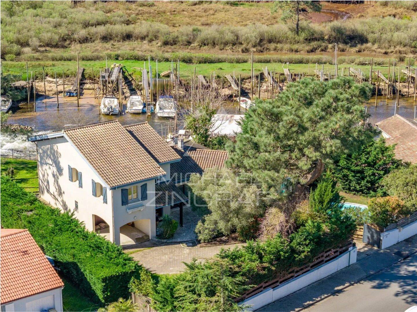 Maison à vendre, 189m², GUJAN MESTRAS