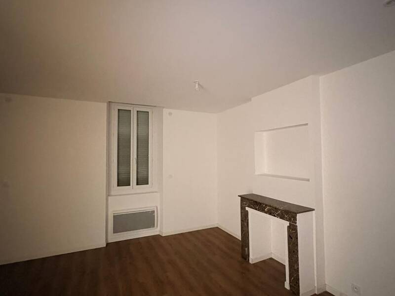 Maison à louer, 26m², MARSEILLE 11E