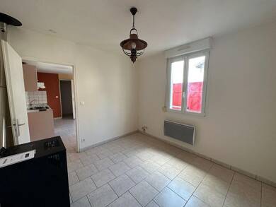 Appartement à louer 300 € 1 pièce 40 m² Cheminon 51250