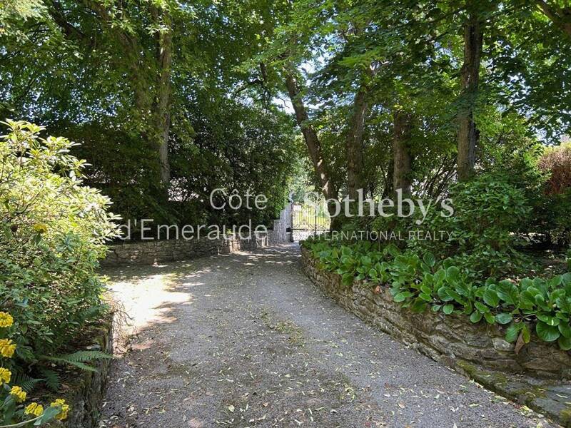 Maison à vendre, 560m², SAINT BRIAC SUR MER