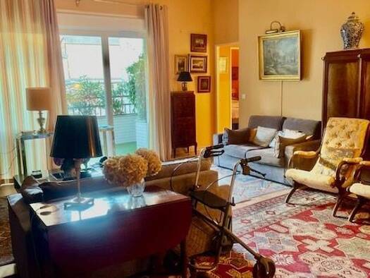 Appartement en viager occupé Bouquet 282 500 € 3 pièces 2 chambres 83 m² Étage 1/3 Arcachon 33120