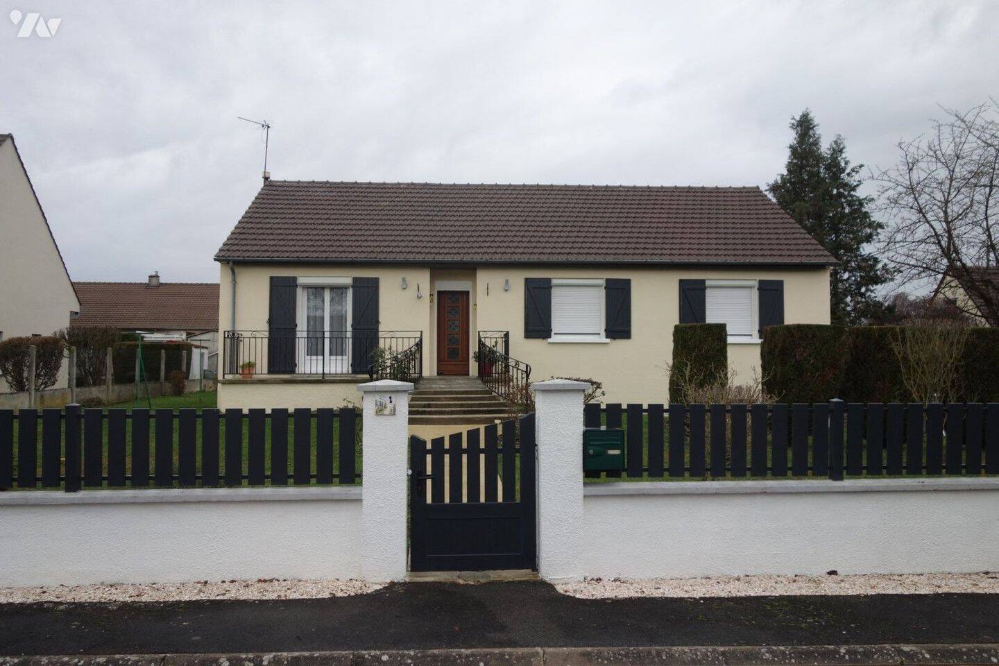 Maison à vendre, 0m², SAINT ERME OUTRE ET RAMECOURT