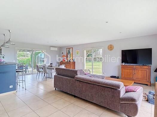 Maison de plain-pied à vendre 422 000 € 4 pièces 3 chambres 124,8 m² Belin-Béliet 33830
