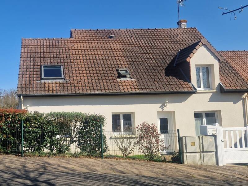 Maison à vendre, 121m², LA CHAUSSEE SAINT VICTOR