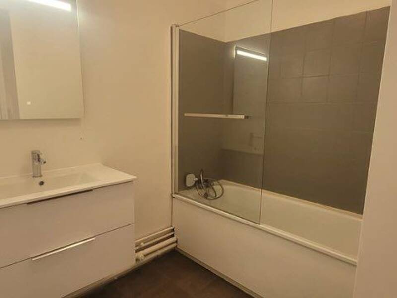 Maison à louer, 32m², PARIS 19E